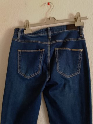 Vaqueros L&D Talla 36