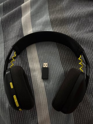 Logitech G435 Auriculares Inalámbricos