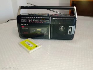 Radio Cassette Sony CFM-140L (1987)