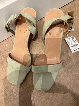 Sandalias Tacón Ancho Zara Verde Talla 38