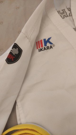 Traje de Taekwondo Ikara Blanco talla 140cm