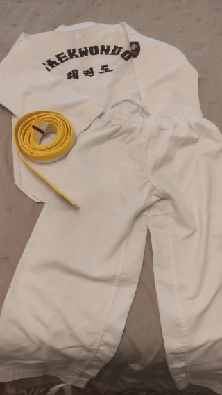 Traje de Taekwondo Ikara Blanco talla 140cm
