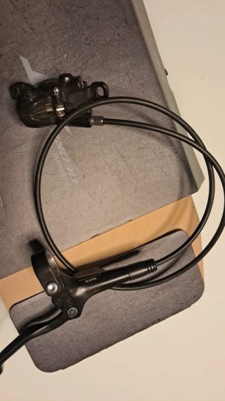 Freno delantero Shimano BL-MT200