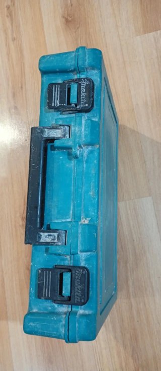 Taladro Percutor Makita HR2020