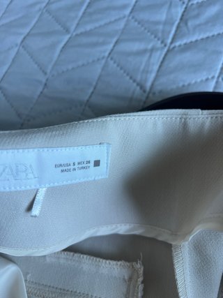 Pantalón Zara S