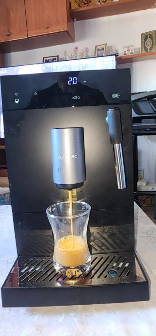 Cafetera Cecotec Cremaet Compact Steam