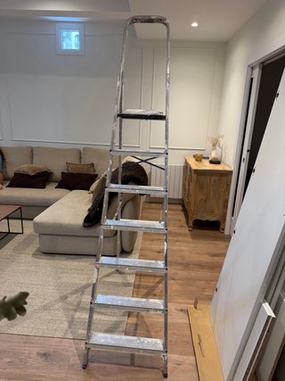 Escalera de metal para obra 2,10 metros.