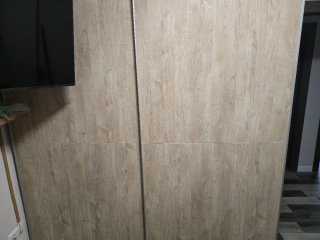 Armario de Madera con 3 Cajones
