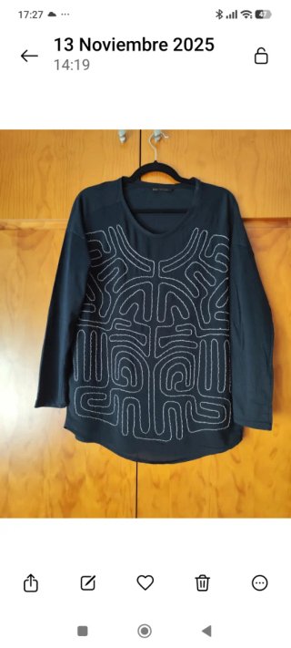 Yerse Blusa negra bordado plateado