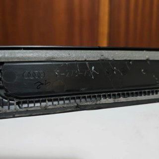 Friso de Soleira Porta Dianteira Esquerda Audi S