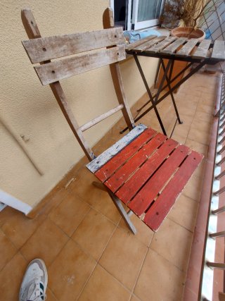 Tavolo e Sedia Pieghevole da Balcone in Legno