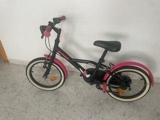 Bicicleta infantil BTWIN rosa