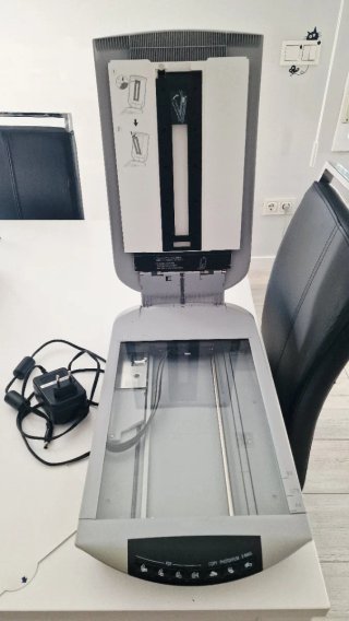 Scanner Canon 4400F per diapositive