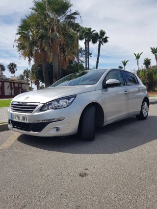 Peugeot 308 2016
