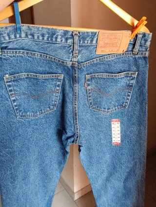 Vaqueros Levi's 501 Made in USA años 90 a estrenar