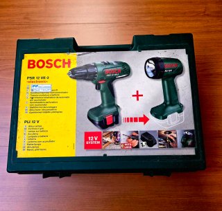 Taladro y linterna Bosch PSR 12 VE-2