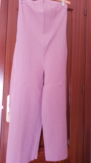 Mono rosa