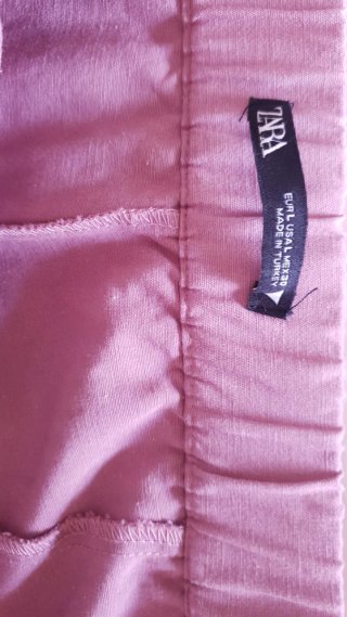 Mono rosa