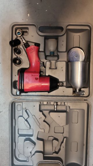 Pistola Neumática de Impacto con Maletín