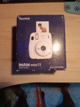 Cámara Fujifilm Instax Mini 11