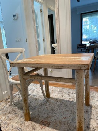 Mesa de Comedor de Madera