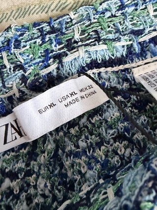 Pantalón Zara punto XL/