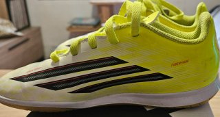 Zapatilla fútbol sala infantil Adidas T .32