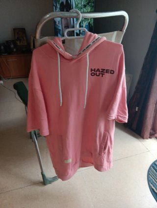 Sudadera corta rosa HAZED OUT