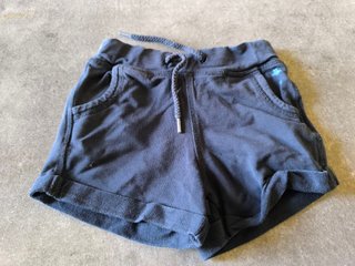 lote de 4 pantalones cortos para niña – 3 años
