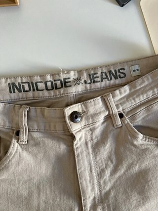 Pantalones beige Indicode Jeans