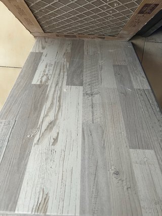 Suelo/azulejo carámico Foresta Blanco marca Artens