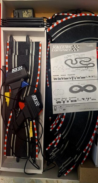 Scalextric Compact F1