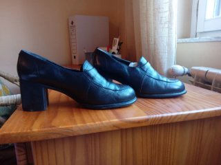 Zapatos de Tacón Estilo Inglés Talla 39