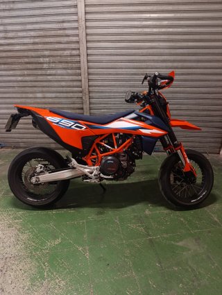 KTM 690 SMC R 2023