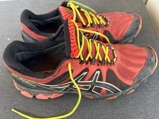 Zapatillas Asics Gore-Tex Rojas