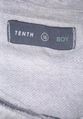 Sudadera Tenth gris con estampado