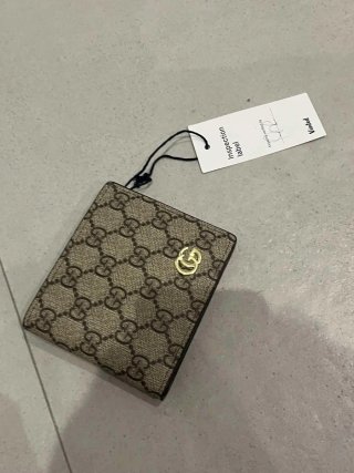 Cartera Gucci GG Supreme