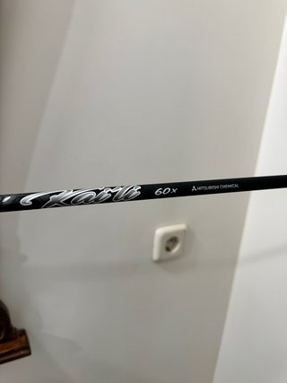 Driver Titleist GT3 8 grados varilla X