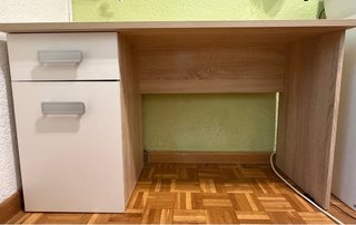 Escritorio de Madera con Cajonera