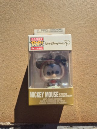Funko Pop Keychain Mickey Mouse Disney 50