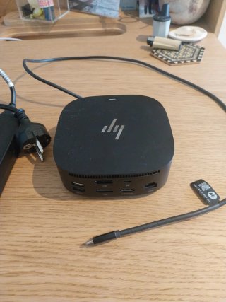 Base HP USB-C Dock G5