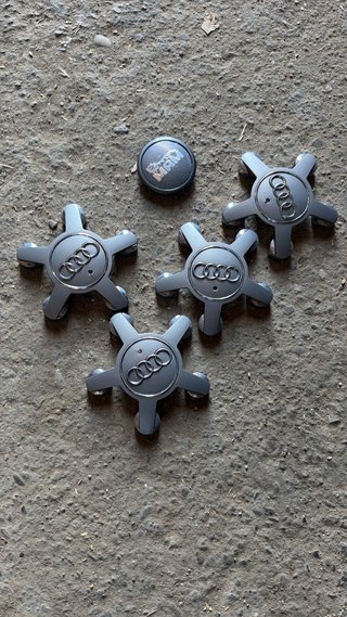 Set de 4 Tapabujes Audi