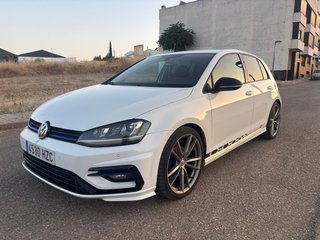 Volkswagen Golf 7 R-line