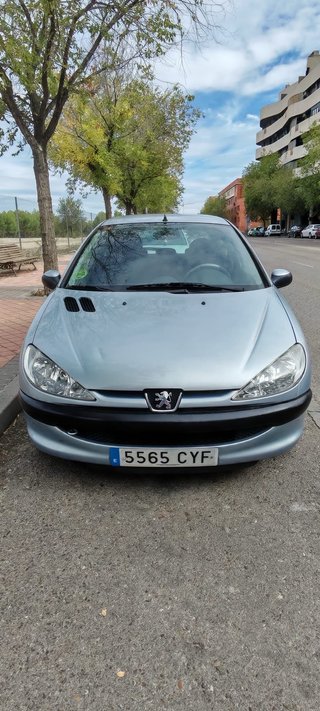Peugeot 206 2004