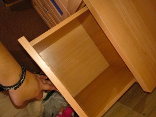 Mobile in legno con cassetti