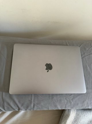 MacBook Pro 2018 Plata