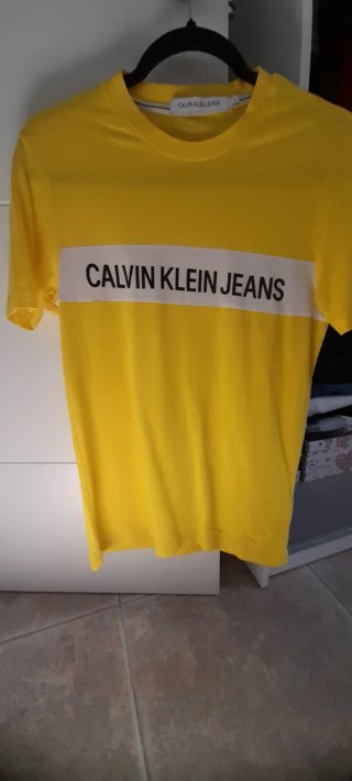 Camiseta Calvin Klein Jeans Amarilla