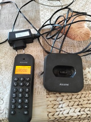 Teléfono Inalámbrico Alcatel E155 Negro