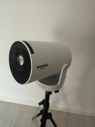 Proyector Portátil Wowlink con Trípode