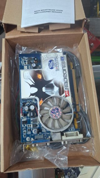 Tarjeta Gráfica Sapphire Radeon X1600 Pro